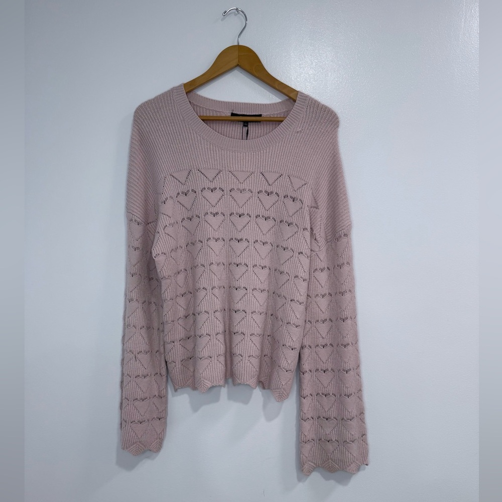 Elegant Pink Heart Knit Blouse